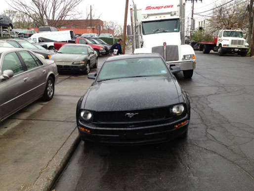 2005 mustang for parts